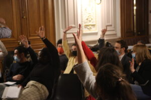 Citoyen votant pour une élection